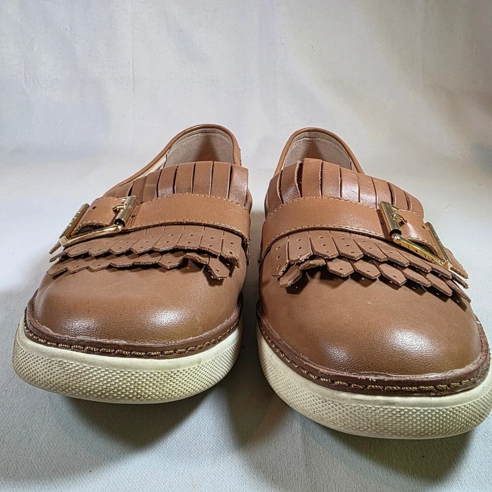 Vionic Cambridge Tan Leather Loafer Womens 9 Kiltie Fringe Buckle Comfort